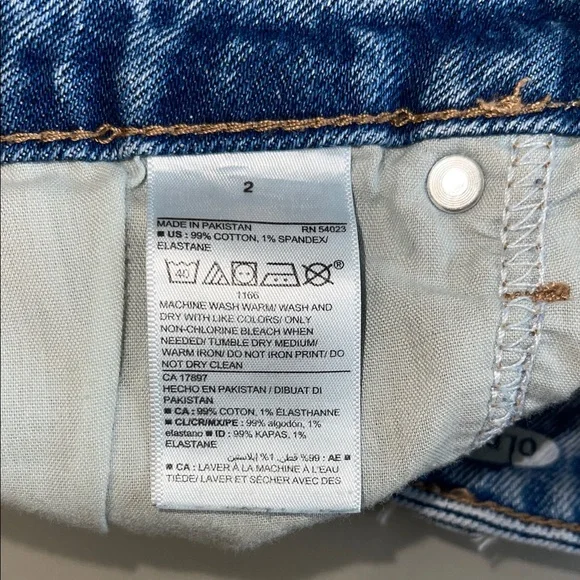 Old Navy Light denim Straight Leg Jeans - Picture 7 of 9